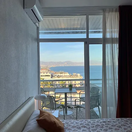 Apartament Torre De La Roca *