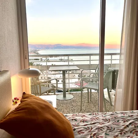 Torre De La Roca Apartment